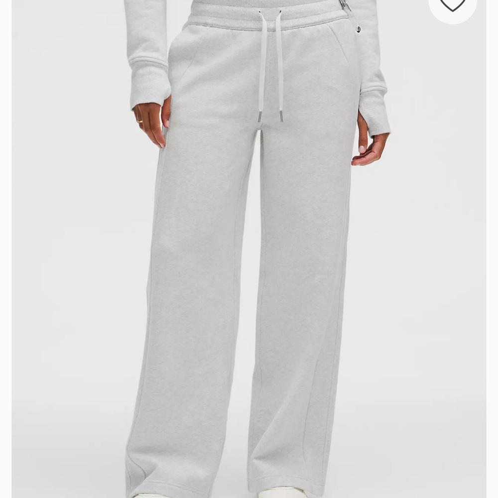 Lululemon Scuba Gray sweat Pants